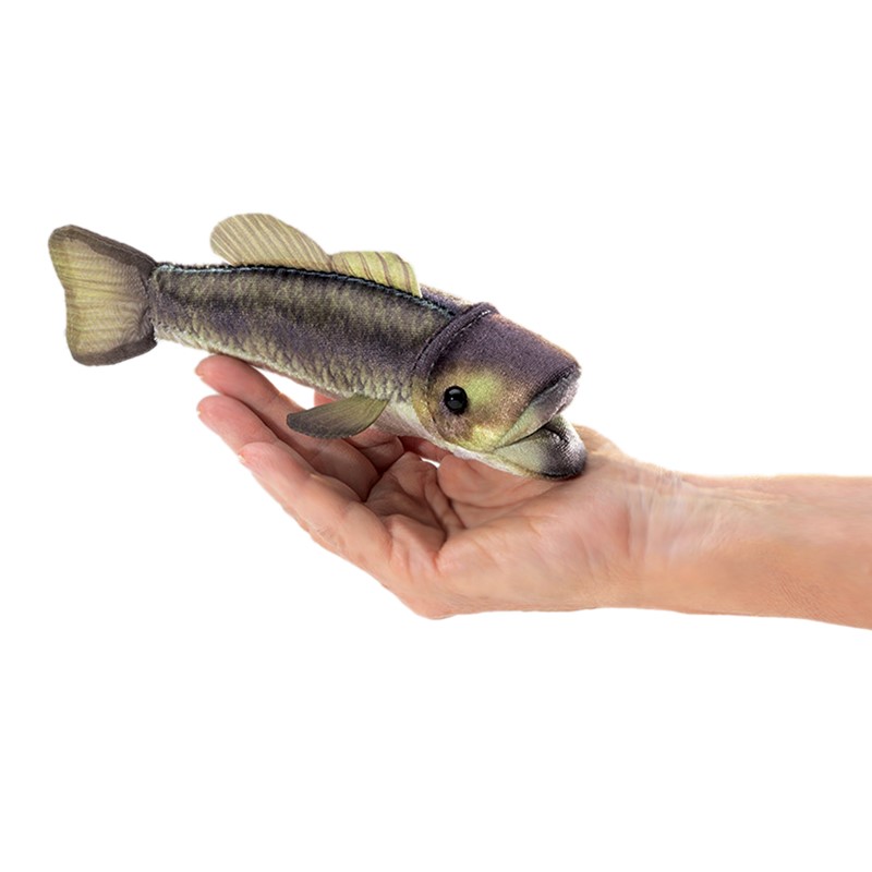 folkmanis-largemouth-bass-finger-pupet